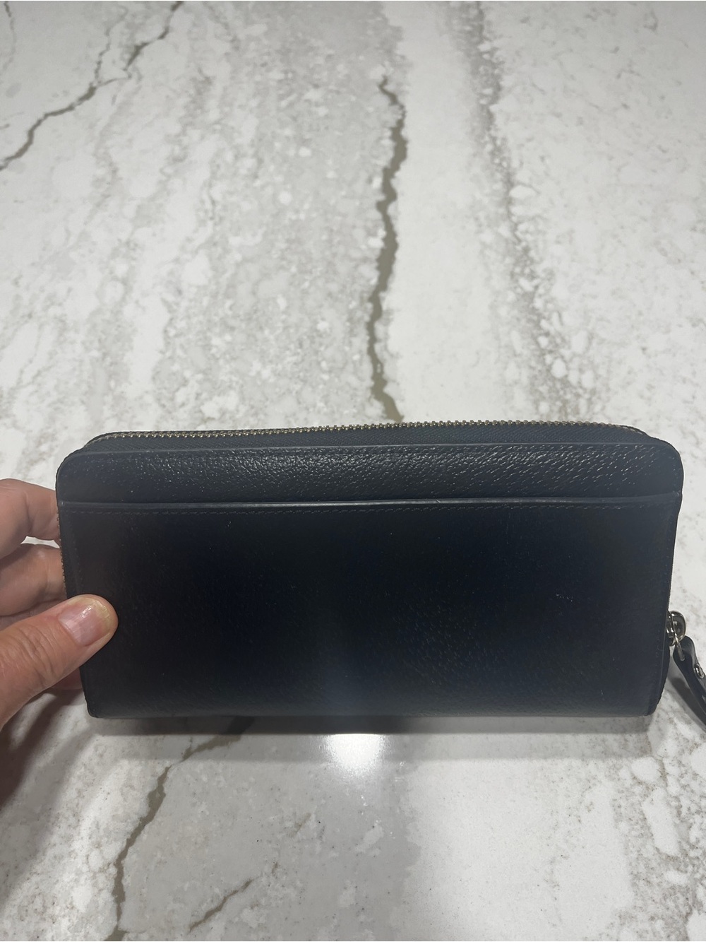 Kate Spade  Black Zip Wallet - Sleek Leather Organizer